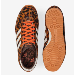 Les Adidas Originals SL 72 OG Pony Hair sont des sneakers rétro au motif léopard en poils, au style audacieux et original, idéal